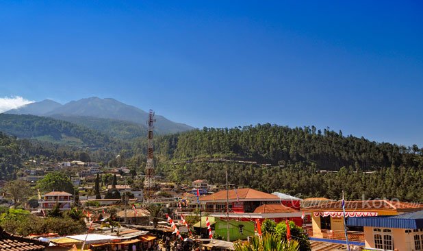 telaga-sarangan-jatim-02